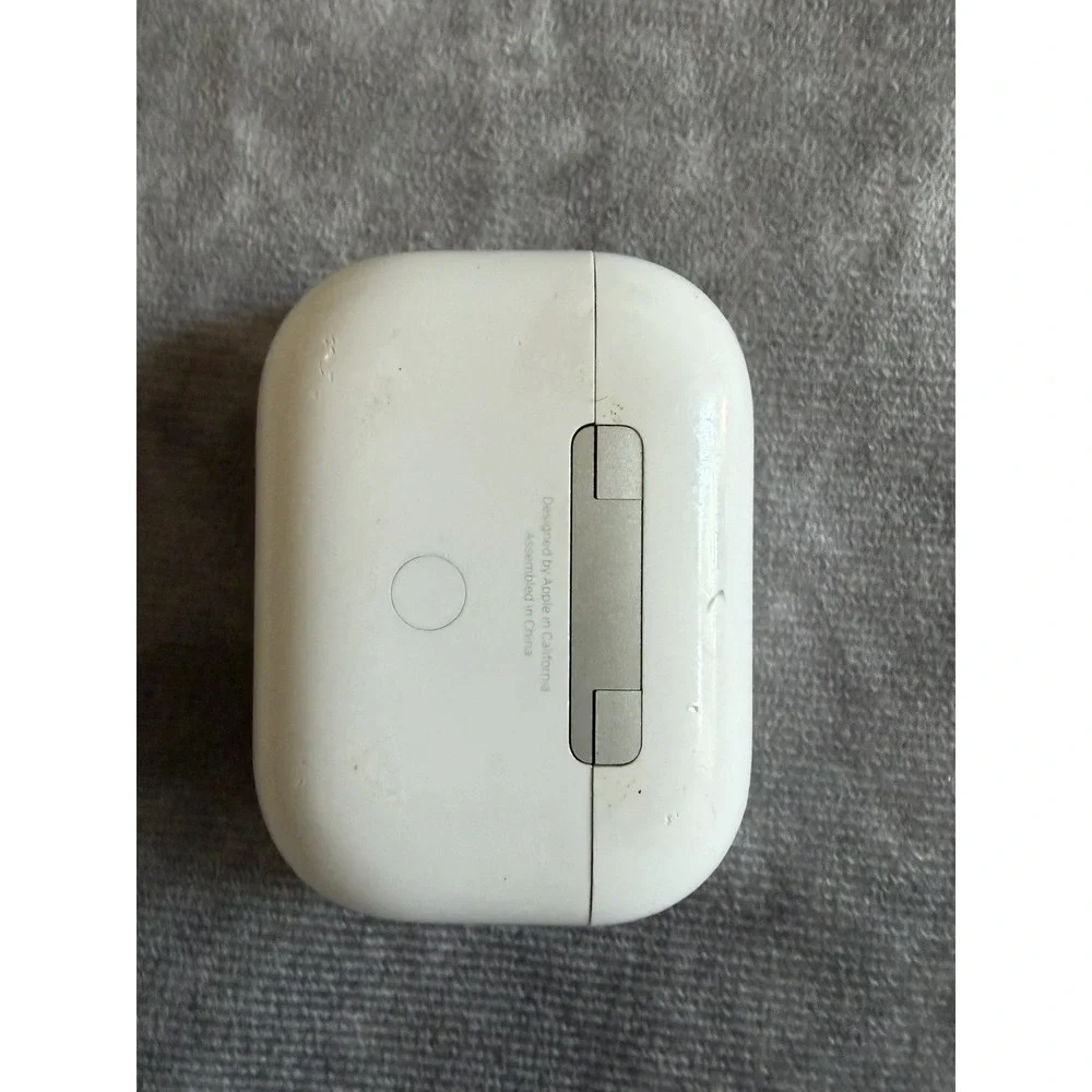 Apple powers case